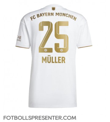 Bayern Munich Thomas Muller #25 Borta Matchtröja 2022-23 Kortärmad